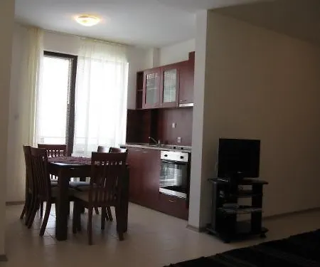 アパートホテル Sveti Stefan 3*